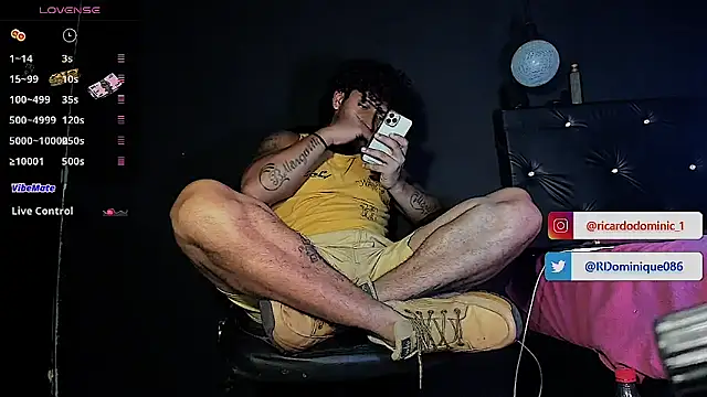 FuckHardlove online show from December 13, 2025, 11:54 pm