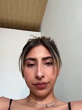 Snapshot of Ameellie chatting on February 2, 2025, 6:53 pm Ameellie online show from February 2, 2025, 6:53 pm