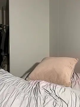 Snapshot of Ameellie chatting on February 23, 2025, 6:01 pm Ameellie online show from February 23, 2025, 6:01 pm