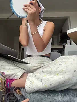 Snapshot of Ameellie chatting on March 1, 2025, 3:16 pm Ameellie online show from March 1, 2025, 3:16 pm