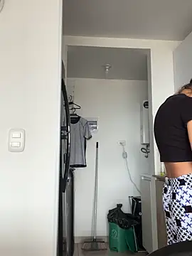 Snapshot of Ameellie chatting on March 11, 2025, 3:23 pm Ameellie online show from March 11, 2025, 3:23 pm