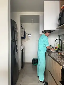 Snapshot of Ameellie chatting on October 24, 2025, 3:52 pm Ameellie online show from October 24, 2025, 3:52 pm