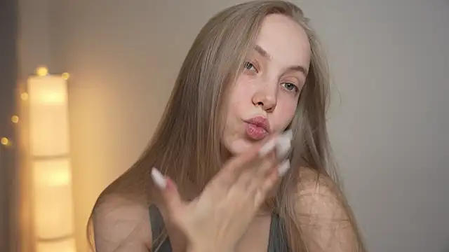 Snapshot of _Appr0ved_ chatting on January 23, 2025, 8:04 am Appr0ved online show from January 23, 2025, 8:04 am