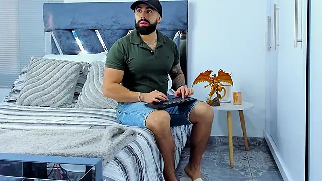 Zack Froone online show from February 11, 2026, 12:43 pm