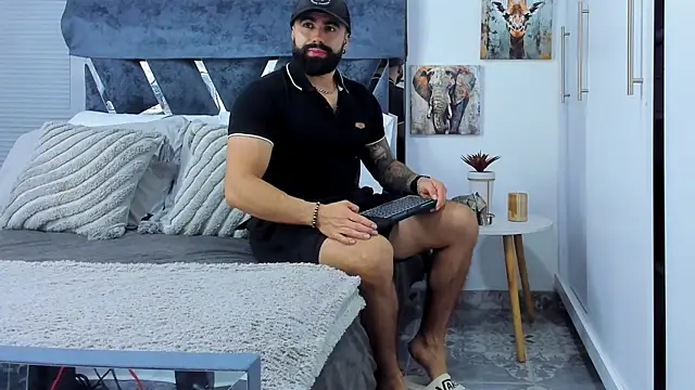 Zack Froone online show from June 24, 2026, 3:33 pm