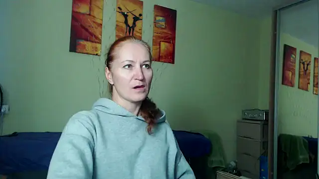 AmellyGrand online show from October 21, 2025, 2:29 pm