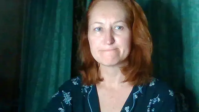 Snapshot of AmellyGrand chatting on June 24, 2026, 9:58 pm AmellyGrand online show from June 24, 2026, 9:58 pm