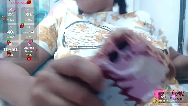 Snapshot of alegriamartinez chatting on October 8, 2025, 7:22 pm alegriamartinez online show from October 8, 2025, 7:22 pm