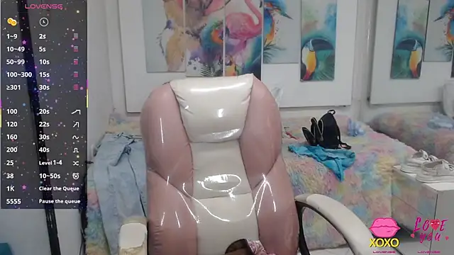 Snapshot of alegriamartinez chatting on November 13, 2025, 7:02 pm alegriamartinez online show from November 13, 2025, 7:02 pm