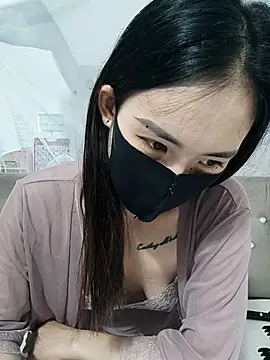 I AM NOT A SLUT online show from November 10, 2025, 4:22 am