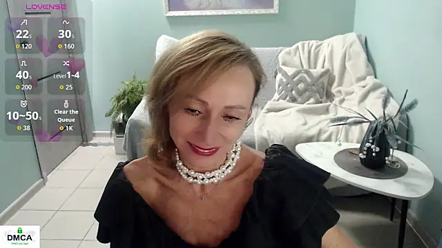 Snapshot of HornyMilf_777 chatting on June 9, 2026, 6:36 am HornyMilf 777 online show from June 9, 2026, 6:36 am
