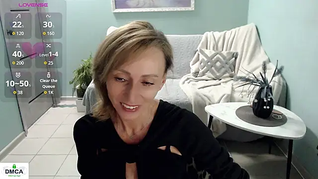 Snapshot of HornyMilf_777 chatting on June 16, 2026, 6:16 am HornyMilf 777 online show from June 16, 2026, 6:16 am