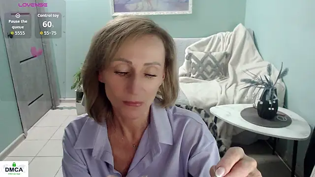 Snapshot of HornyMilf_777 chatting on June 22, 2026, 7:16 am HornyMilf 777 online show from June 22, 2026, 7:16 am