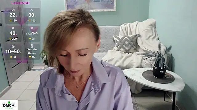 Snapshot of HornyMilf_777 chatting on July 23, 2026, 6:22 am HornyMilf 777 online show from July 23, 2026, 6:22 am