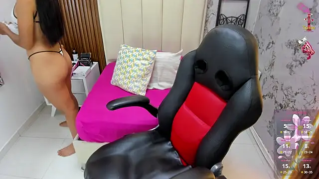 Snapshot of MILEY_JOAS2 chatting on October 2, 2025, 7:32 pm MILEY JOAS2 online show from October 2, 2025, 7:32 pm