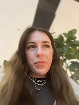 MommmyYummy online show from February 15, 2026, 12:58 pm