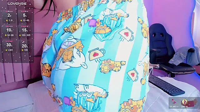 Snapshot of andrea_alvarz chatting on February 22, 2025, 7:56 am andrea alvarz online show from February 22, 2025, 7:56 am