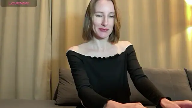 MonikaBos online show from December 21, 2024, 10:19 pm