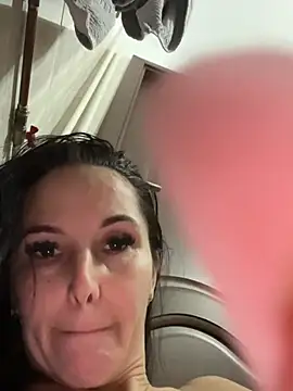 Snapshot of Carla_Angel chatting on February 2, 2026, 10:36 am Carla Angel online show from February 2, 2026, 10:36 am