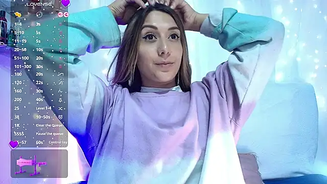 Natasha Wilde  online show from January 15, 2025, 10:13 pm