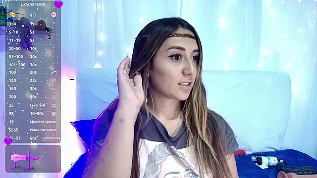 Natasha Wilde  online show from January 17, 2025, 10:12 pm