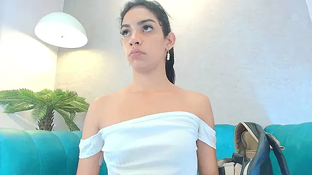 Alahia Rodriguez online show from February 20, 2026, 7:47 pm