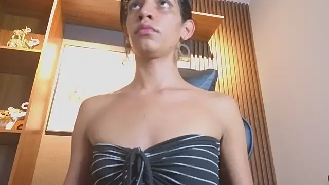 Alahia Rodriguez online show from April 27, 2026, 8:07 pm