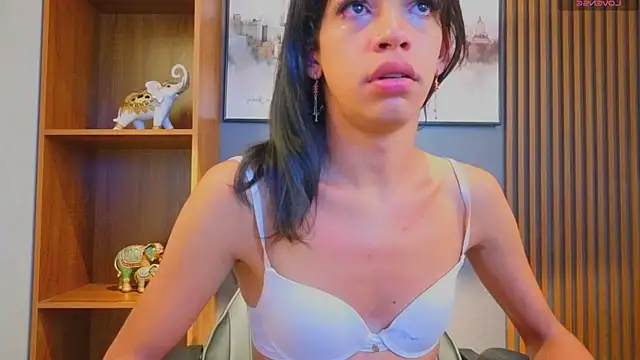 Alahia Rodriguez online show from July 10, 2026, 10:51 am