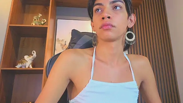 Alahia Rodriguez online show from July 22, 2026, 2:42 pm