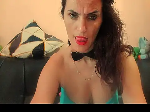 Snapshot of beautymary chatting on July 24, 2026, 4:43 am beautymary online show from July 24, 2026, 4:43 am