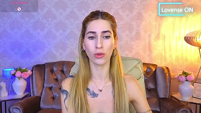 Sexy Lava online show from November 6, 2025, 6:58 am