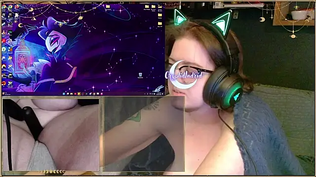 CryptidIndrid online show from February 11, 2025, 3:40 am