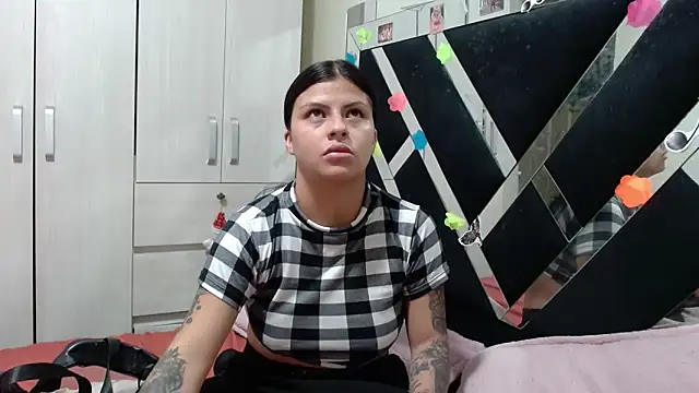 Snapshot of katery_wok11 chatting on May 12, 2026, 1:36 am katery wok11 online show from May 12, 2026, 1:36 am