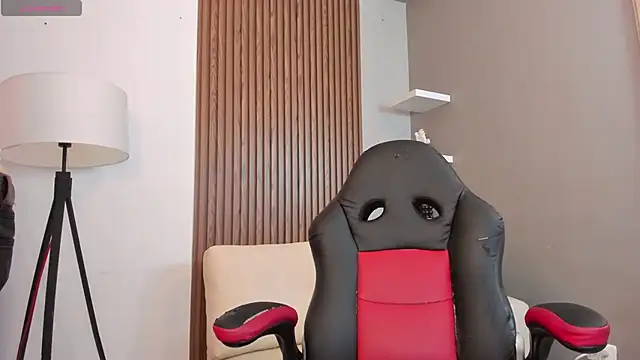 liam collins21 online show from February 17, 2025, 11:34 am