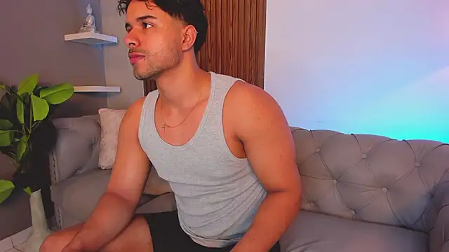 liam collins21 online show from March 6, 2026, 12:01 pm