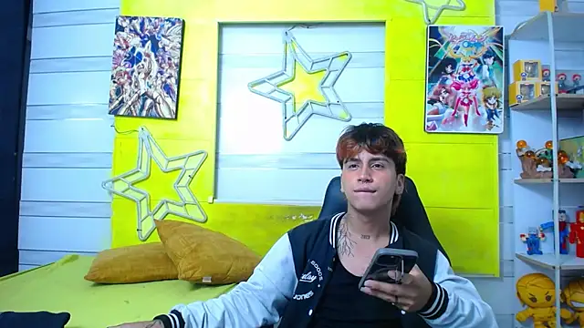 alex 477 online show from September 17, 2025, 11:34 am