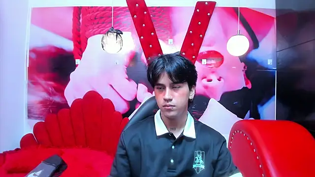 alex 477 online show from November 8, 2025, 11:43 am