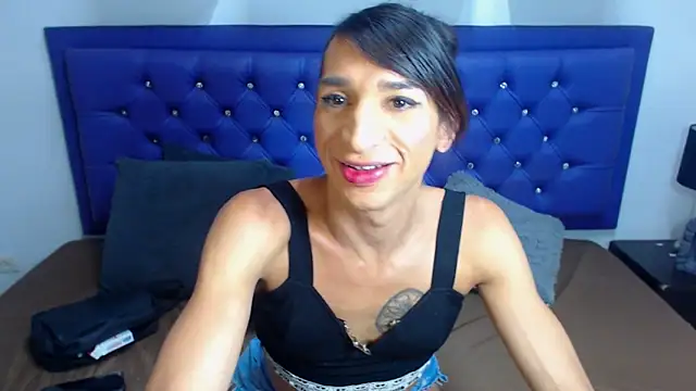 Snapshot of kiwii_nasty chatting on October 15, 2025, 12:22 am kiwii nasty online show from October 15, 2025, 12:22 am