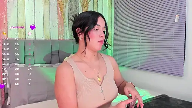 Gigi-bom online show from January 28, 2025, 12:26 am