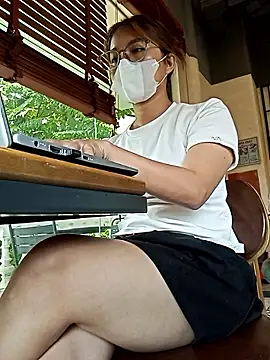 Michiko1 online show from June 1, 2026, 5:31 am