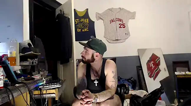 sledge901 online show from February 7, 2025, 8:20 pm