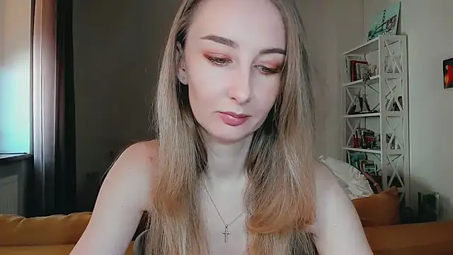 Snapshot of Maiami000 chatting on March 6, 2026, 10:34 am Maiami000 online show from March 6, 2026, 10:34 am