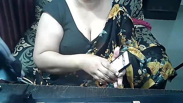 Punambhabisexy online show from December 22, 2025, 7:55 pm