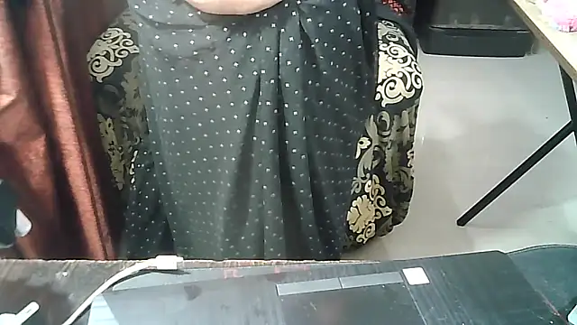 Punambhabisexy online show from April 22, 2026, 10:22 pm