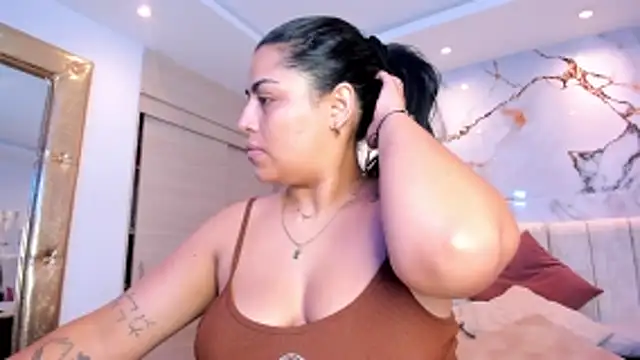 kiana cream online show from June 6, 2026, 11:04 am