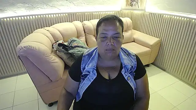 Penelope Nipples  online show from March 5, 2026, 11:50 am