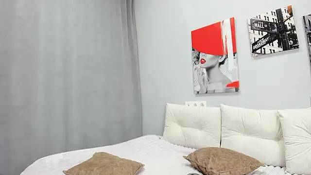 Tiny JuJu online show from March 6, 2026, 1:13 am