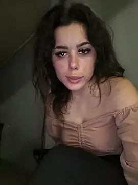 LovelyJulliette online show from March 10, 2025, 3:52 pm