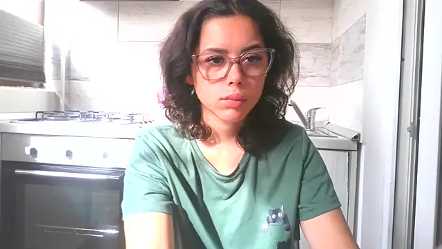 LovelyJulliette online show from October 25, 2025, 11:29 am