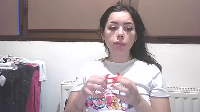 LovelyJulliette online show from February 14, 2026, 3:42 pm